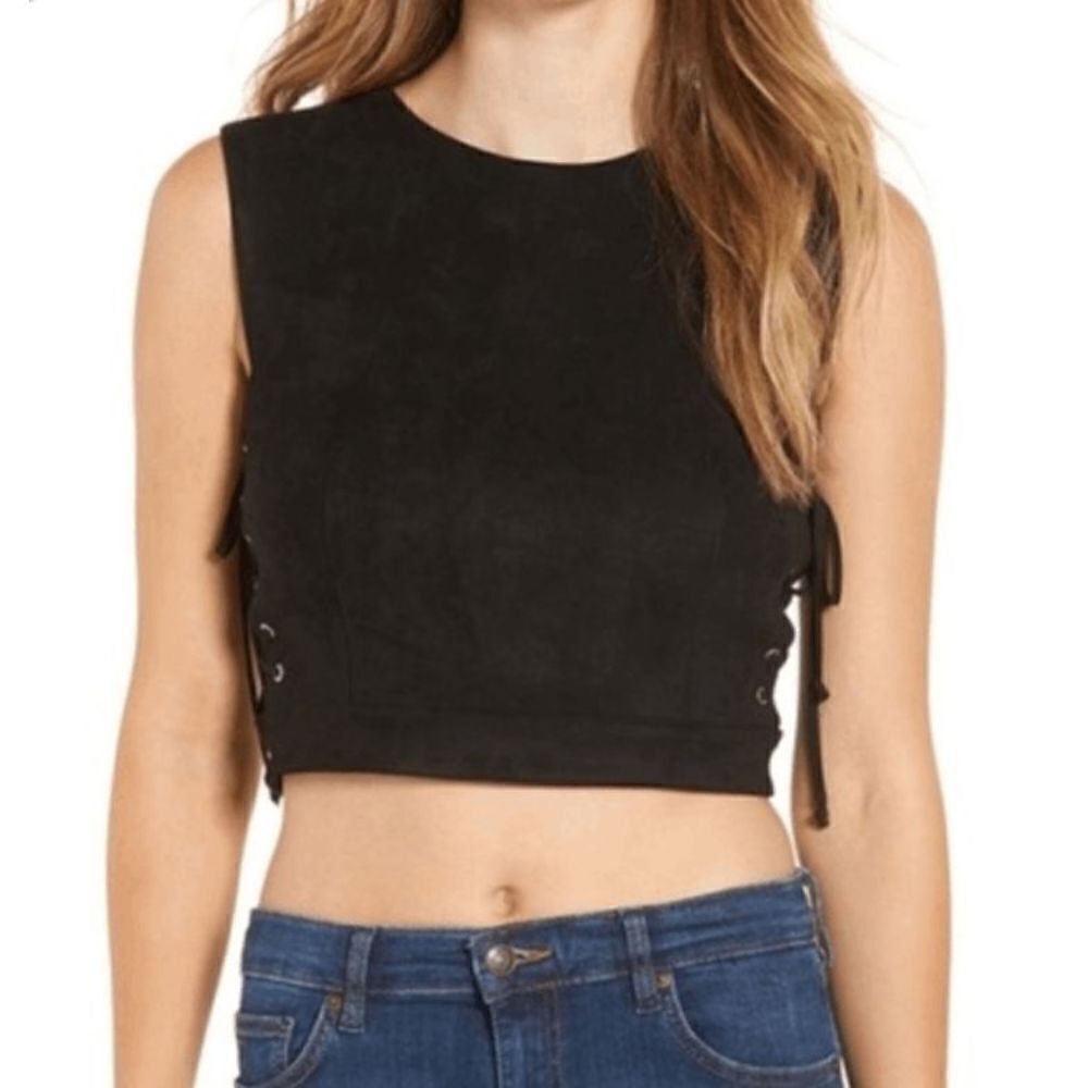 4SI3NNA Faux Suede Lace Up Side Crop Top Size XS​​​​​​ - Picture 2 of 10